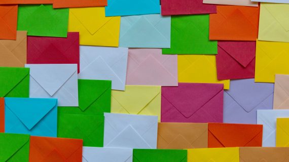 Les avantages des enveloppes en communication